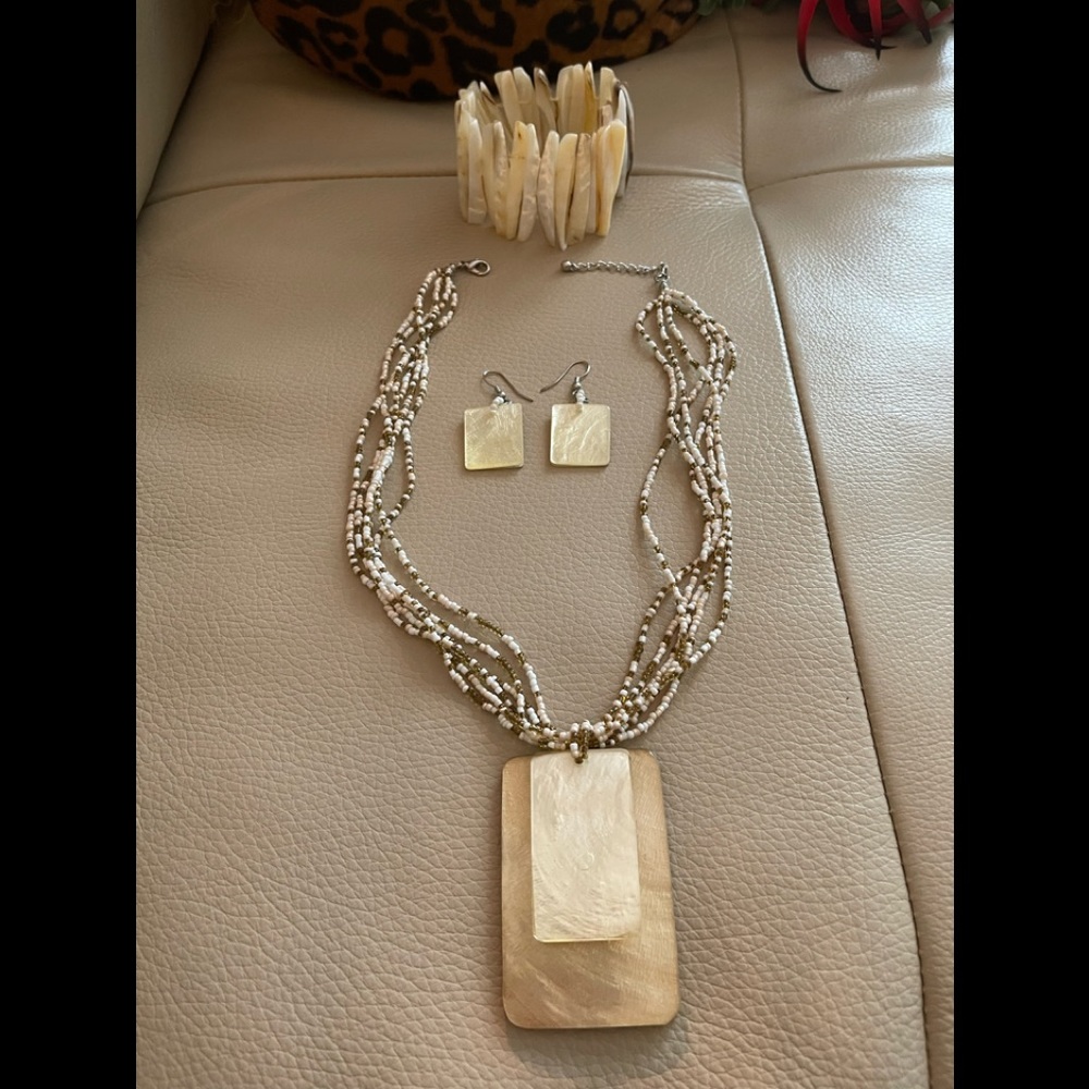 Polished Shell & Beads Necklace, Bracelet & Pierced Earrings Set. 4 pieces